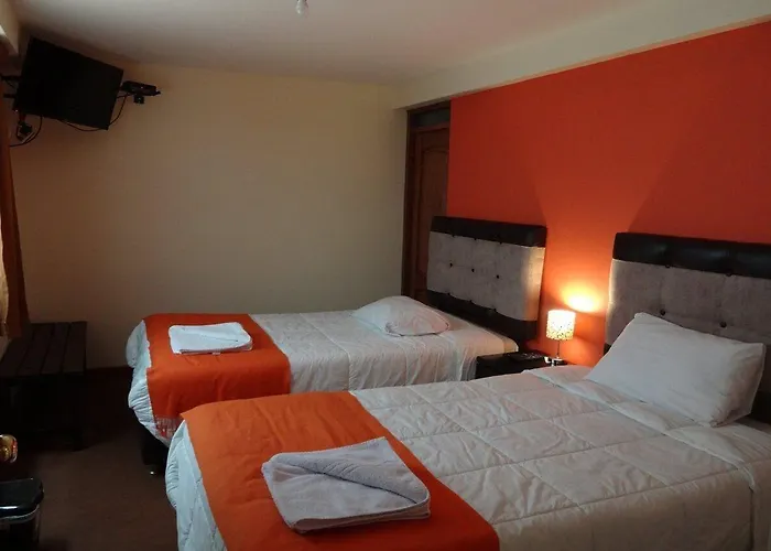 Luna De Oro Hotel 2*